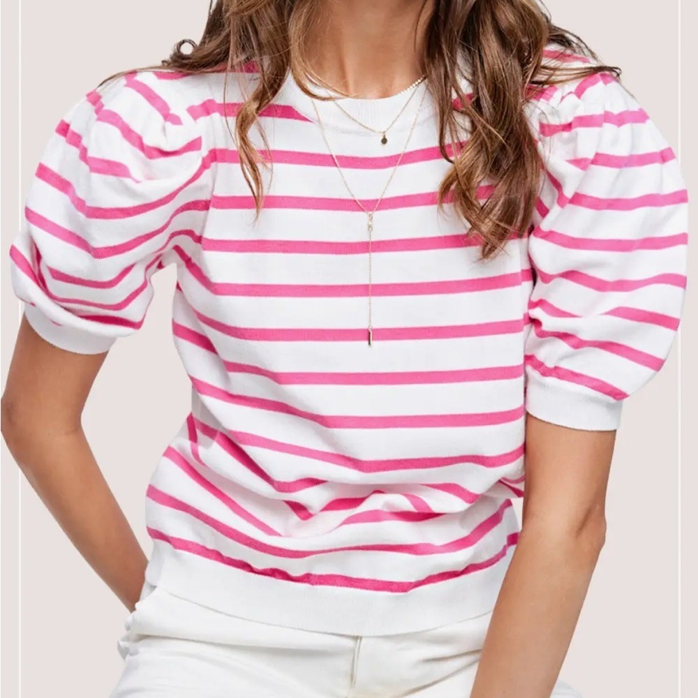 La Miel Pink & Ivory Striped Knit Top – Size Small